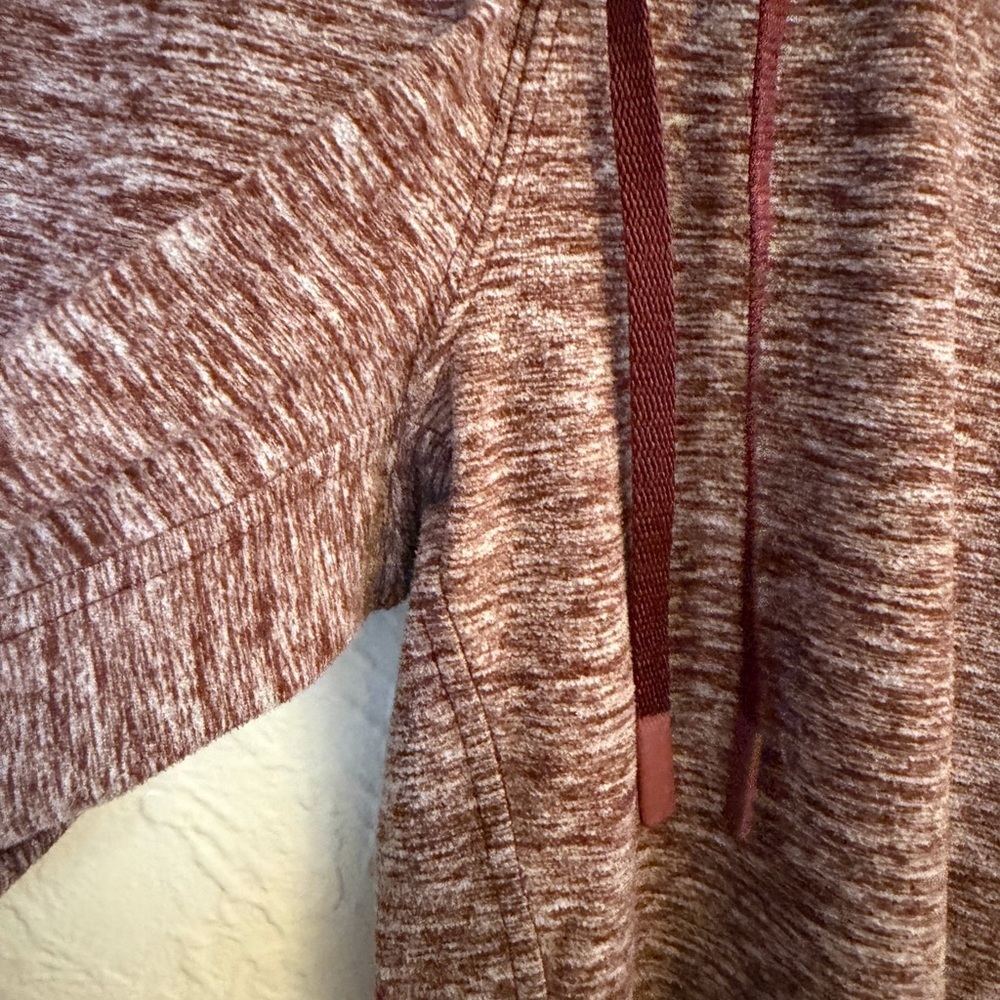 lululemon athletica joggers - Picture 3 of 8